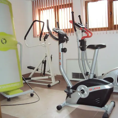 House Mirlevi Вилла *