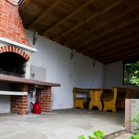House Mirlevi