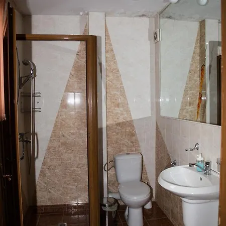 House Mirlevi *