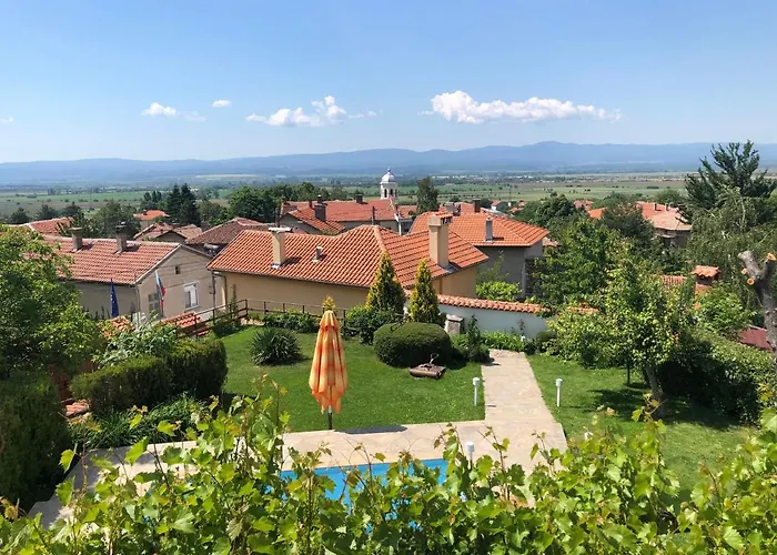 Villa House Mirlevi *